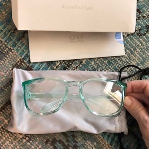STOGGLES Square safety glasses in Jade, Medium NWOT